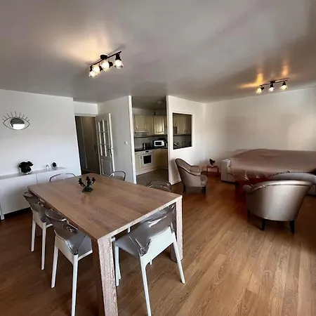 Le Touquet-paris-plage: L'imperial Avec Garage Le Touquet