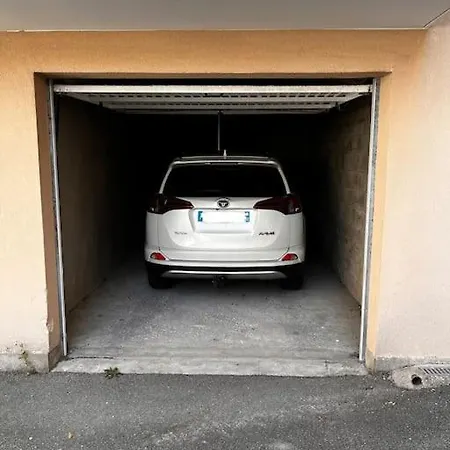 Le Touquet-paris-plage: L'imperial Avec Garage Apartment Le Touquet